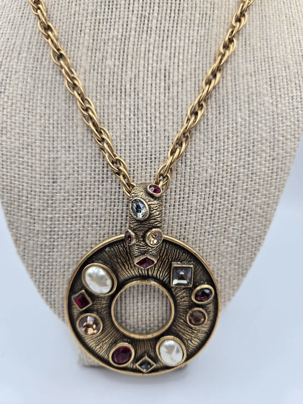 Chico's GoldTone Circle Pendant Necklace Color Crystal Pearl Accents MOD Retro